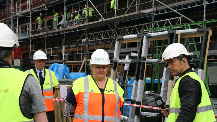 Erna Solberg på a-krimstilsyn i Oslo